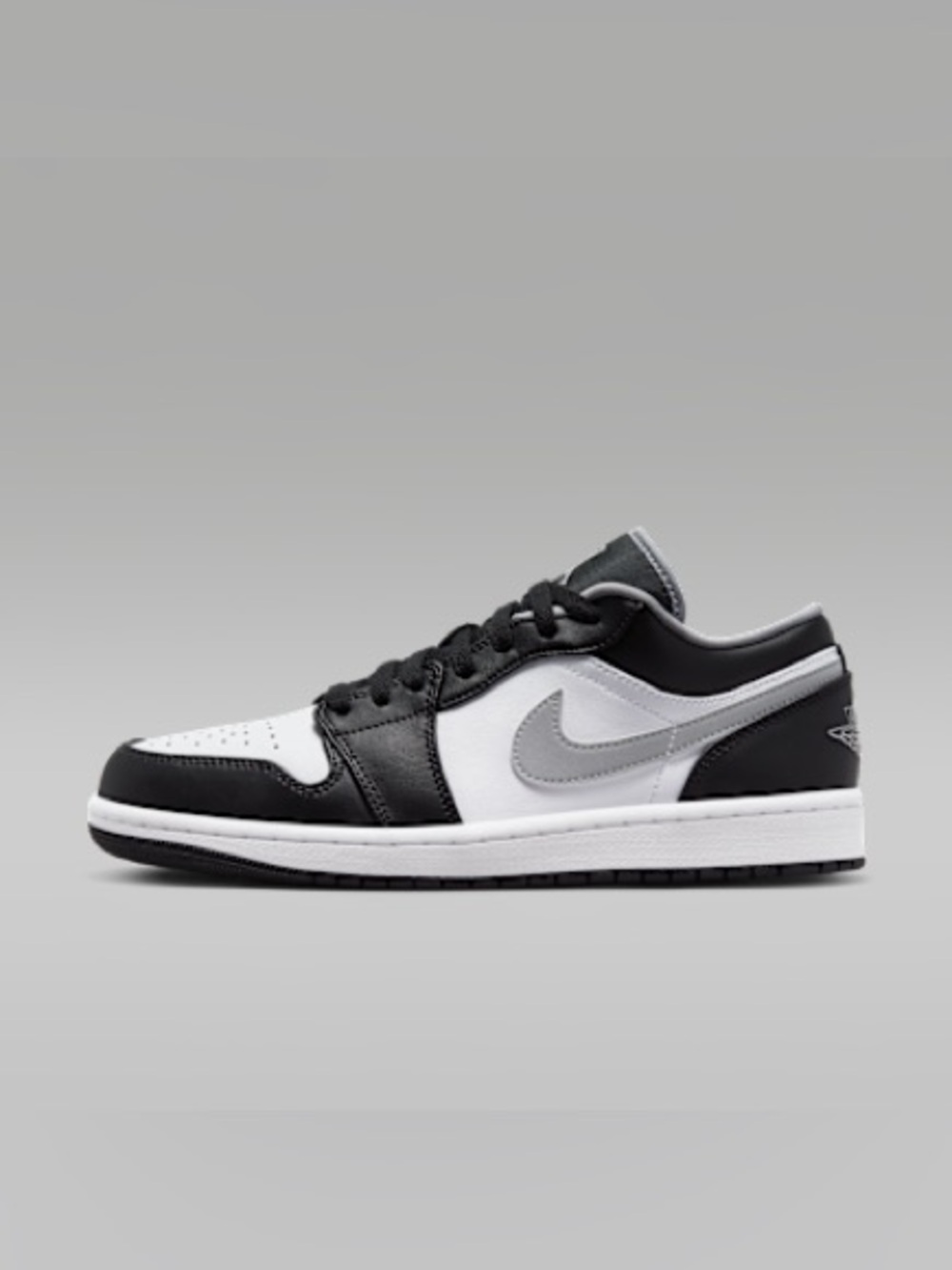 Nike Jordan 1’s